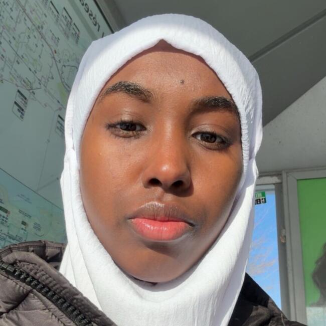 Babysitter in Ottawa: Halima