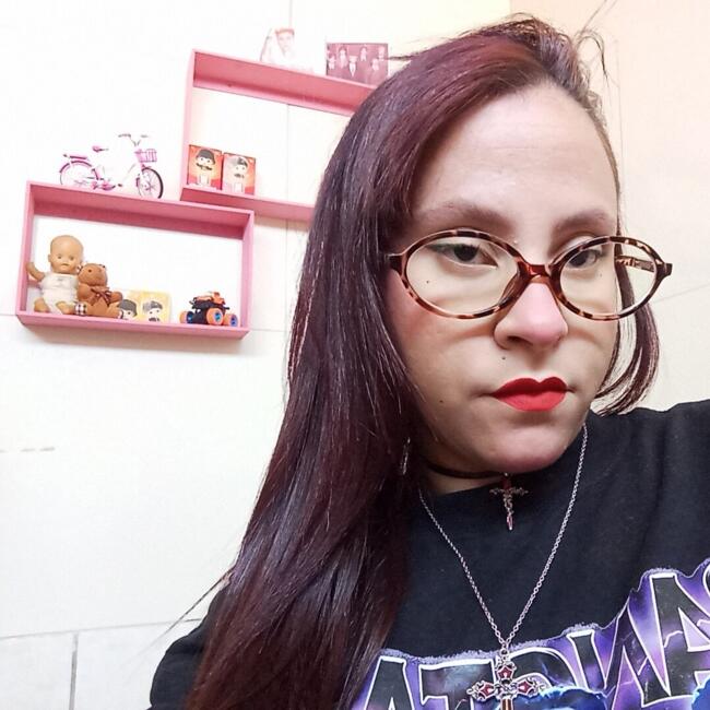 Babá em Aparecida de Goiânia: Marcela