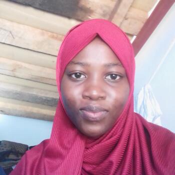 Babysitting job in Mwanza: babysitting job Amina