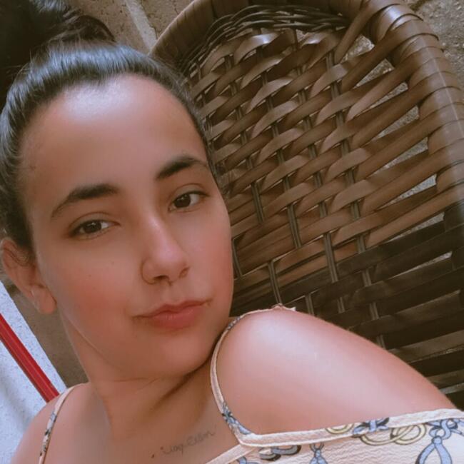 Babysitter in Goianésia: Kauane