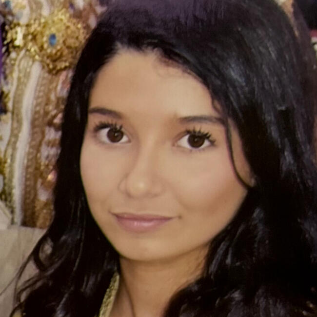 Babysitter in Trappes: Leila