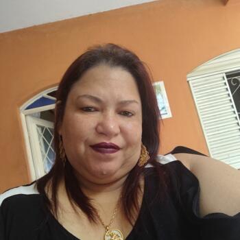Babysitter Belo Horizonte: LEIDIANE