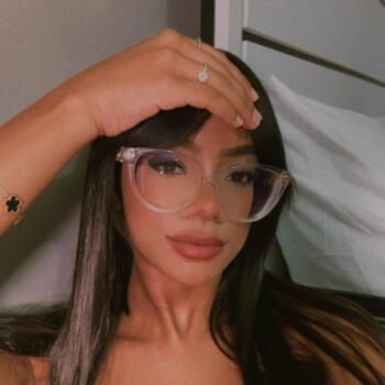 Babysitter Bayamón: Yanibelle