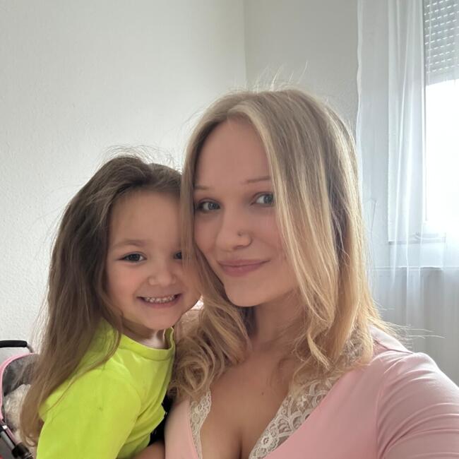 Babysitting job in Herne: Nina
