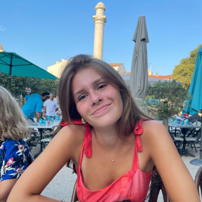 Babysitter in Lille: Agathe