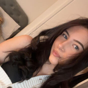 Babysitter in Rotherham: Ruby