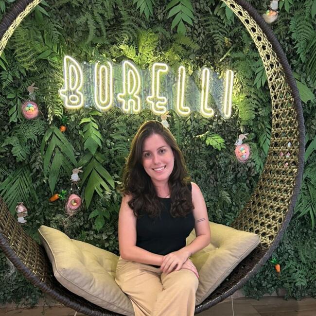 Babysitter in Sorocaba: Vanessa