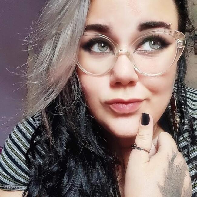 Babysitting job in Caraguatatuba: Carla