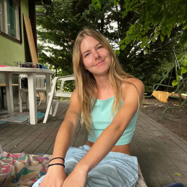 Babysitter a Cagliari: Eszter