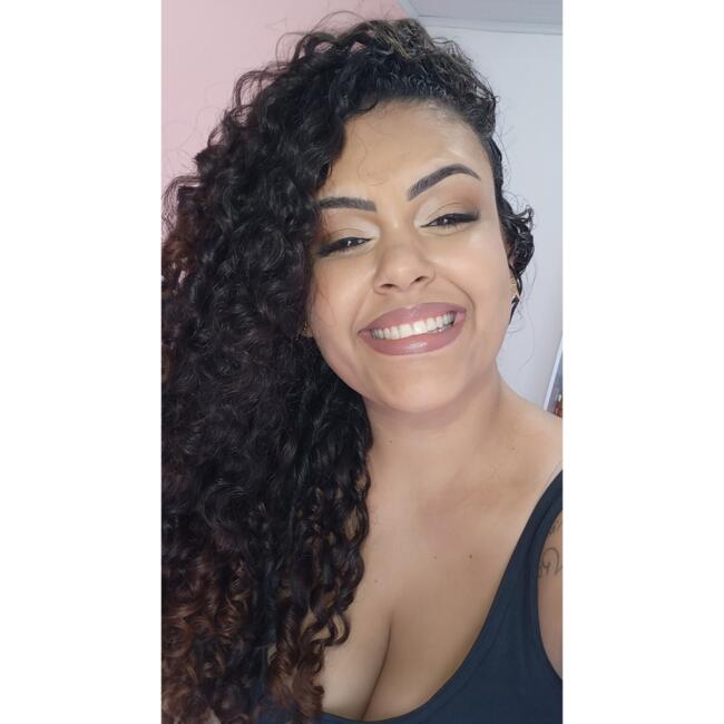 Babá em Abreu e Lima: Tawany