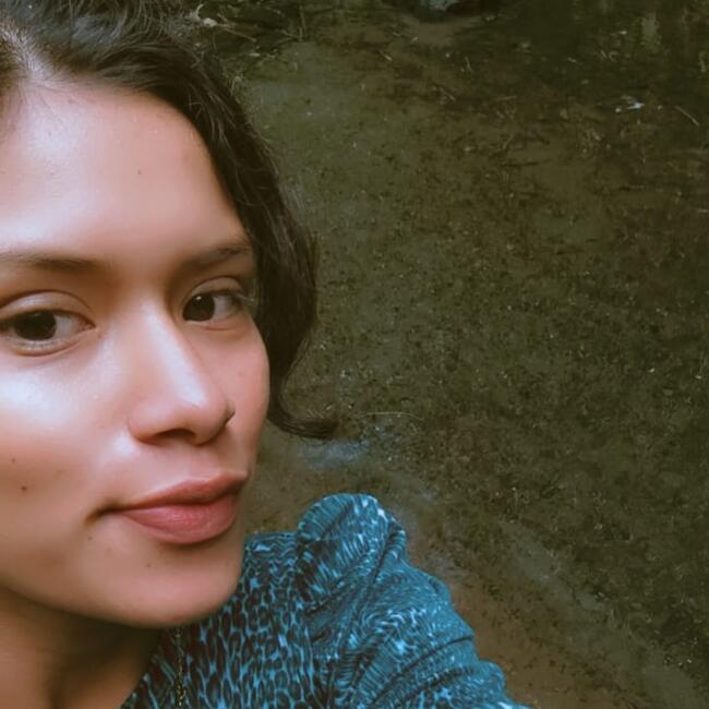 Babysitter in Santa Ana: Yansi