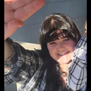 Babysitter Denver: Mary