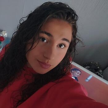 Babysitter Lecelles: Valentine