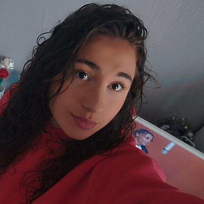 Babysitter in Lecelles: Valentine