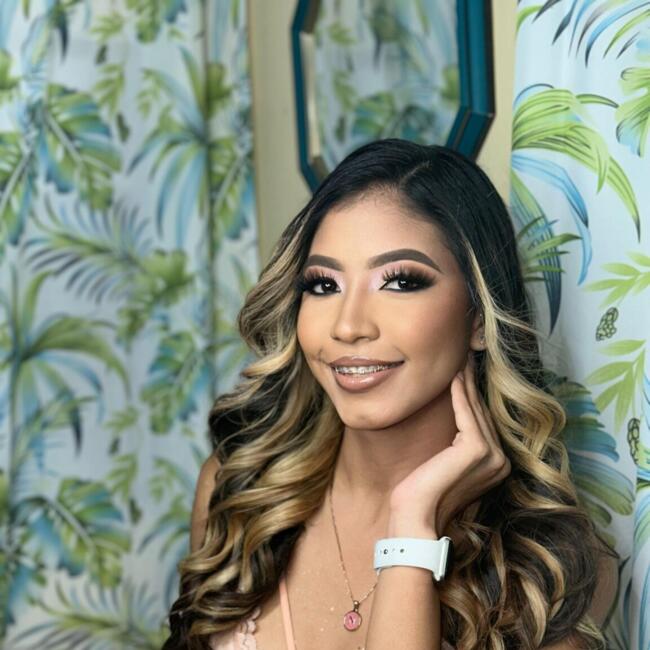 Babysitter in La Arena: Nivia