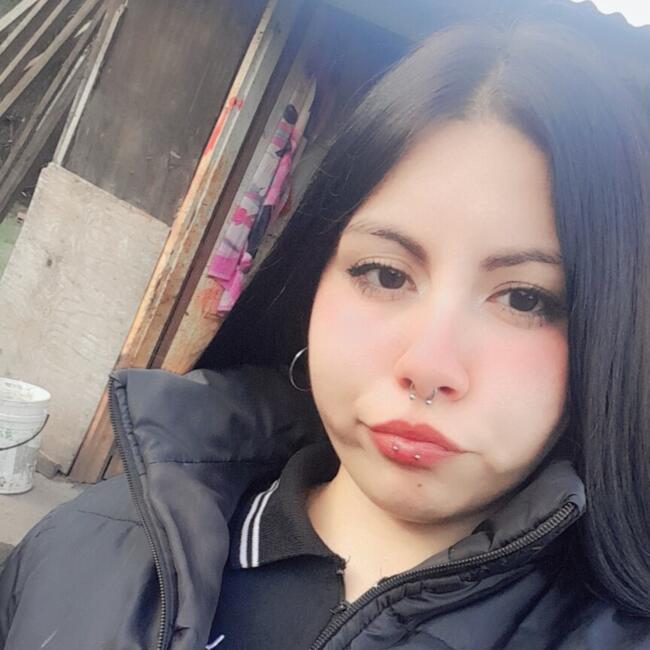 Babysitter in Moreno: Candela