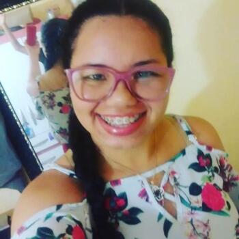 Babá em Fortaleza: Lilian
