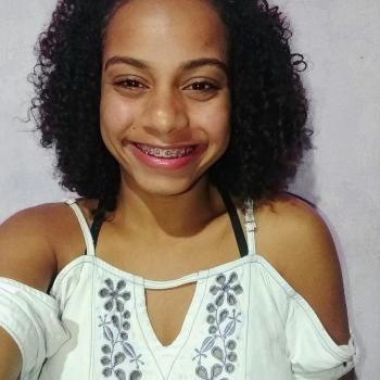Babysitter Vila Velha: Valeria