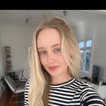 Babysitter in Wellington: Eva