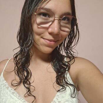 Babysitter in Aldeia de Paio Pires: Clara