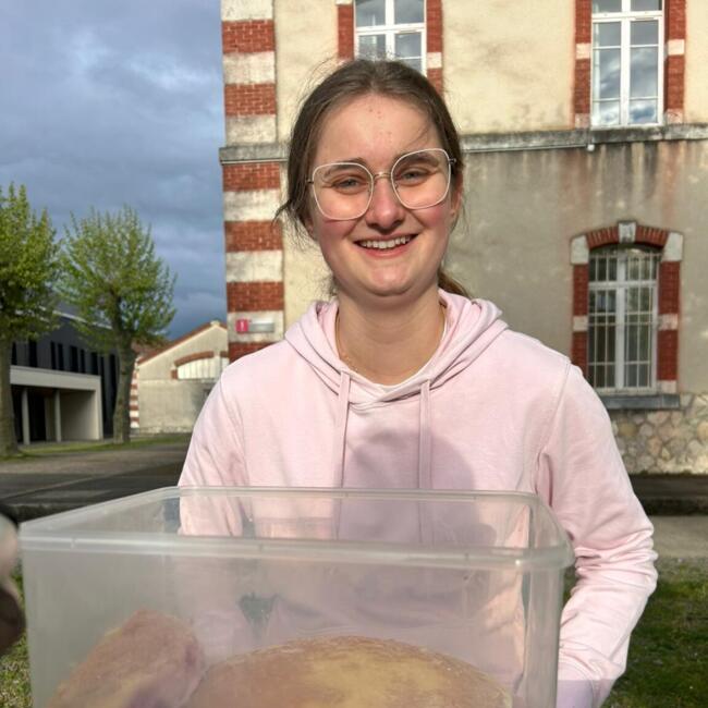 Babysitter in Lourdes: Yaël