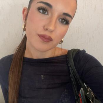 Babysitter Pessac: Léna