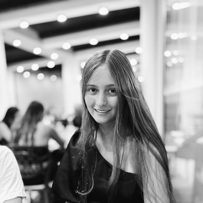 Babysitter in Destelbergen: Eva