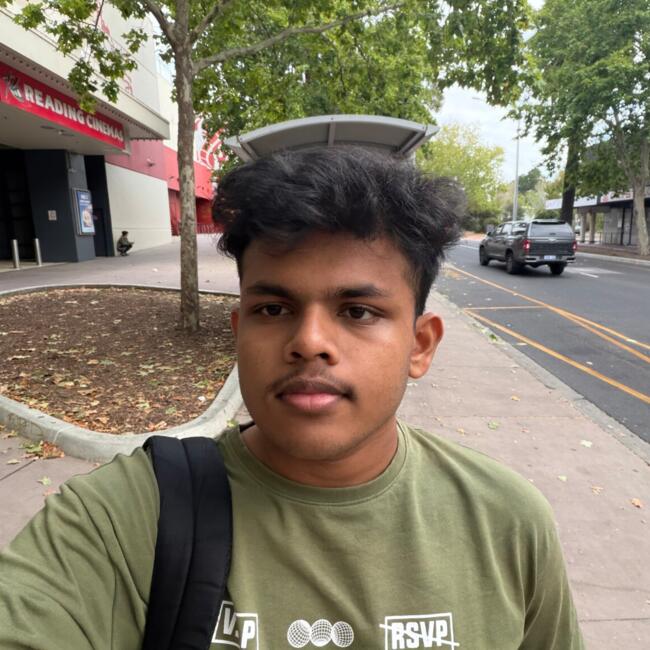 Babysitter in Melbourne: Methuja