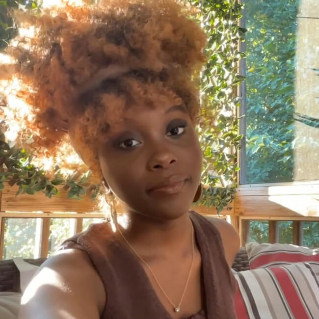 Babysitter in Brooklyn: Parys Kennedy