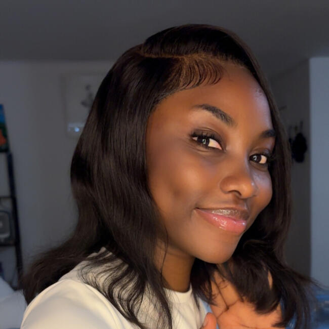 Babysitter in Montreal: Eunice