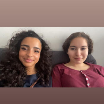Baby-sitter Tourcoing: Anissa et Leila