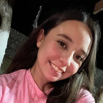 Babysitter in Santa Catarina: Ahtziri Correa