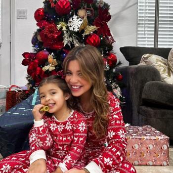 Babysitter in Baytown: Maria T