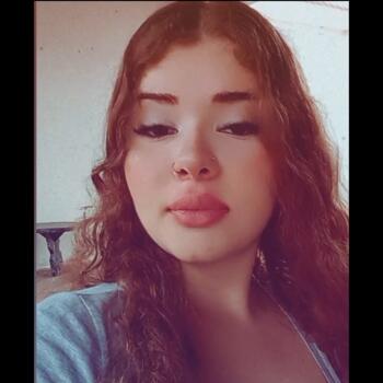 Babysitter Fernandópolis: Lívia