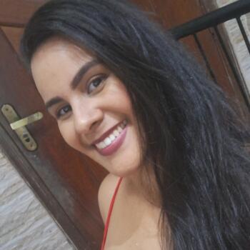 Babá São Vicente: Larissa