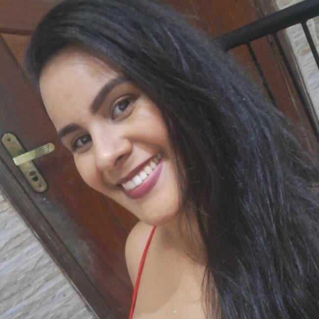 Babá em São Vicente: Larissa