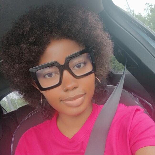Babysitter in Makindye: Nakijoba