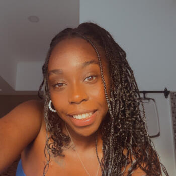 Babysitter em Lisboa: Diana