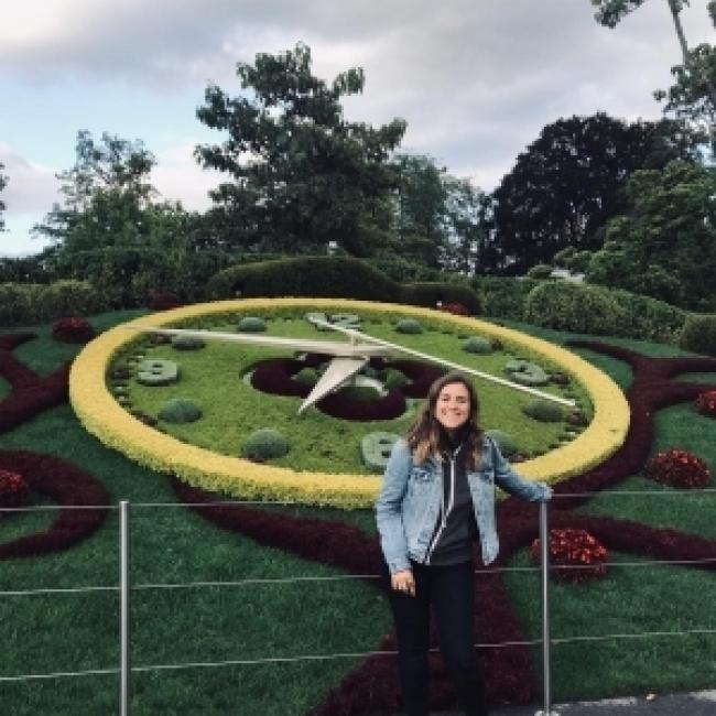 Babysitter in Castelldefels: Miriam