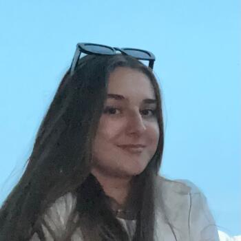 Babysitter in Passy: Coline