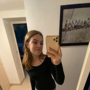 Babysitter in Cheval-Blanc: Lucie