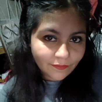 Niñera en Dique Luján: Daiana