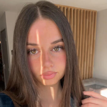Baby-sitter à Thonon-les-Bains: Kim