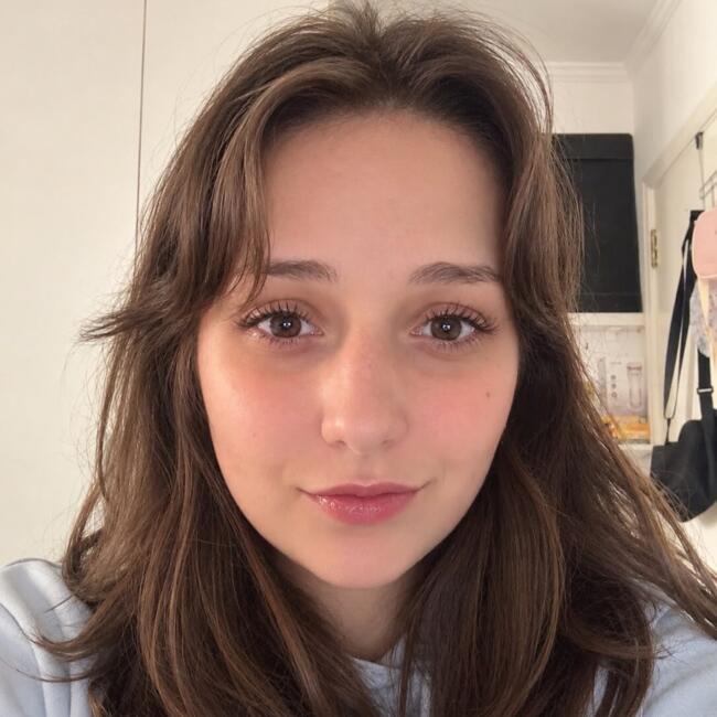 Babysitter in São Paulo: Iohanna Gabrielle