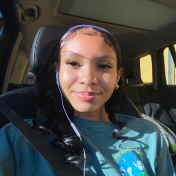 Babysitter in Phoenix: Dayla