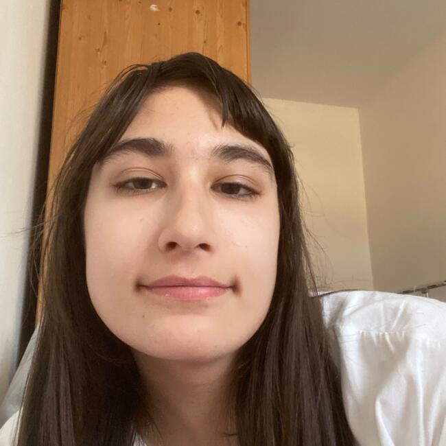 Babysitter in London: Maria