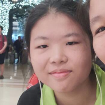 位于新加坡的临时保姆: Tessie