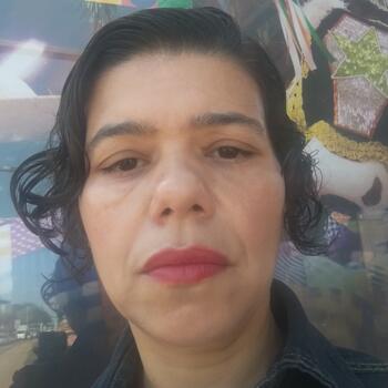 Babá em Brasília: Juliana