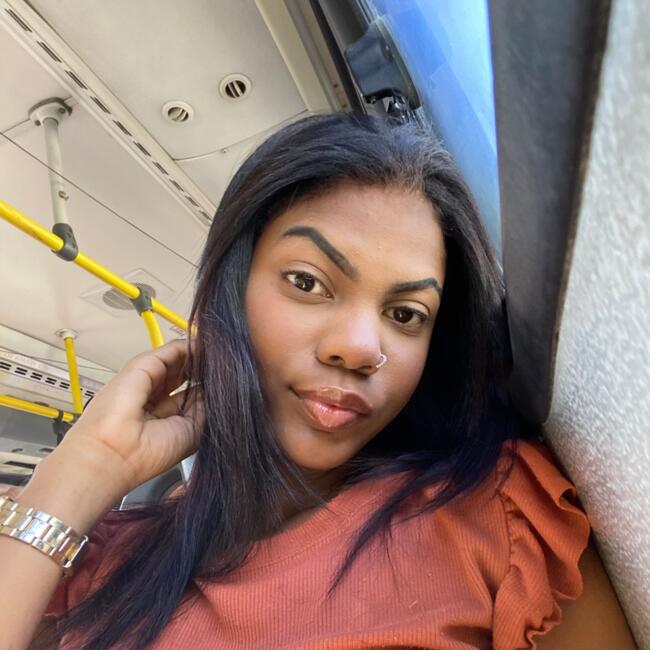 Babysitter in Recife: Adrielly