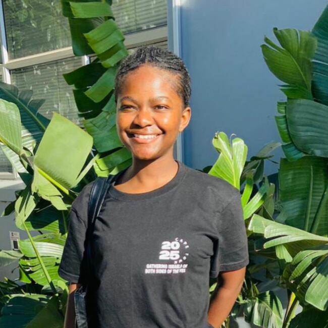 Babysitter in Cape Town: Courtiney Tanaka Magumise